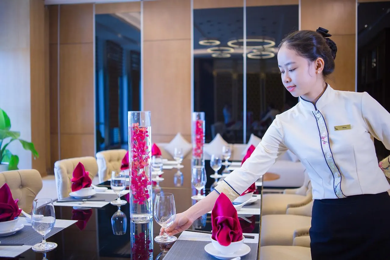 Muong Thanh Luxury Da Nang Hotel 5*,  Vietnam