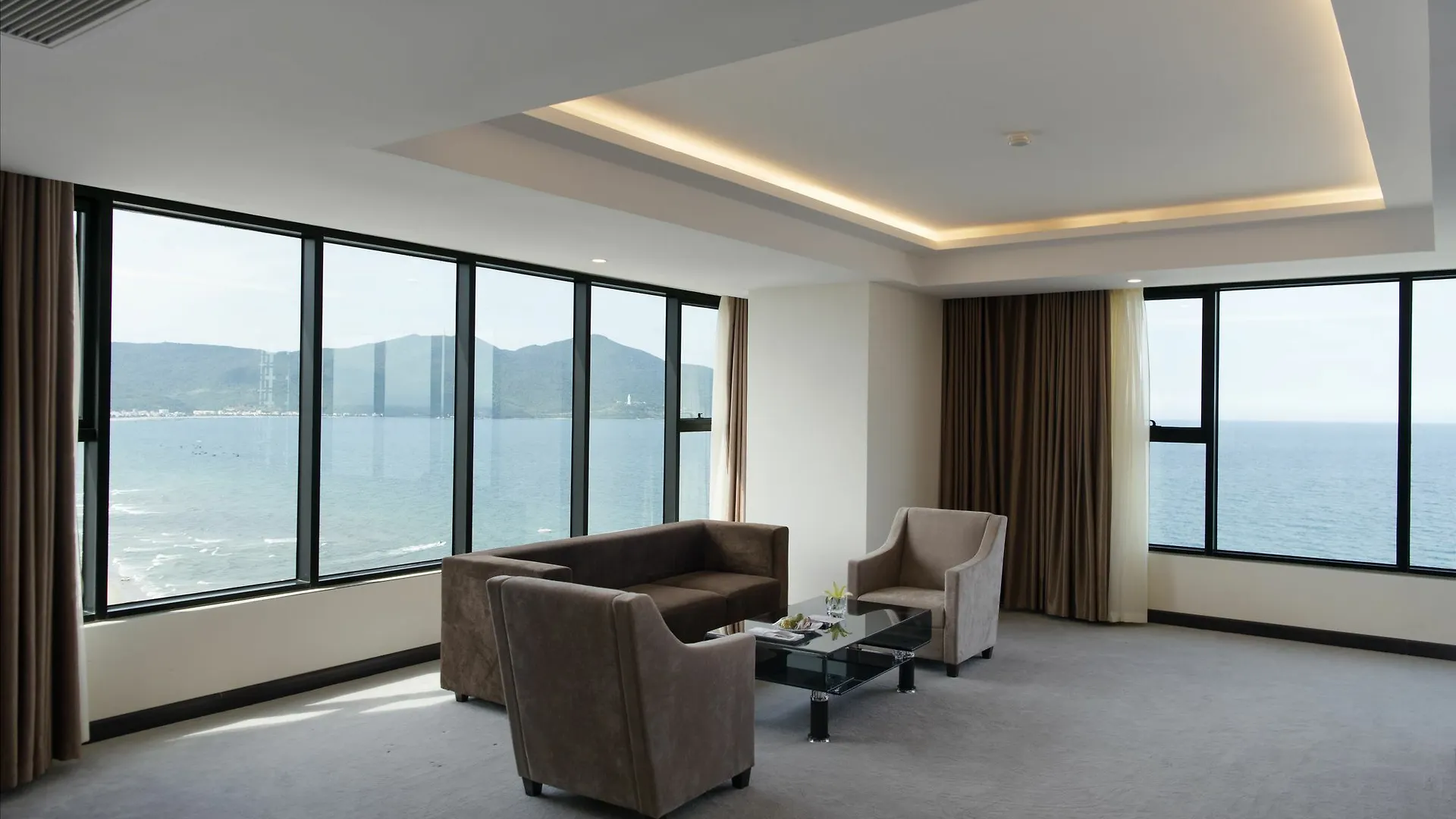 Muong Thanh Luxury Da Nang Hotel 5*,  Vietnam
