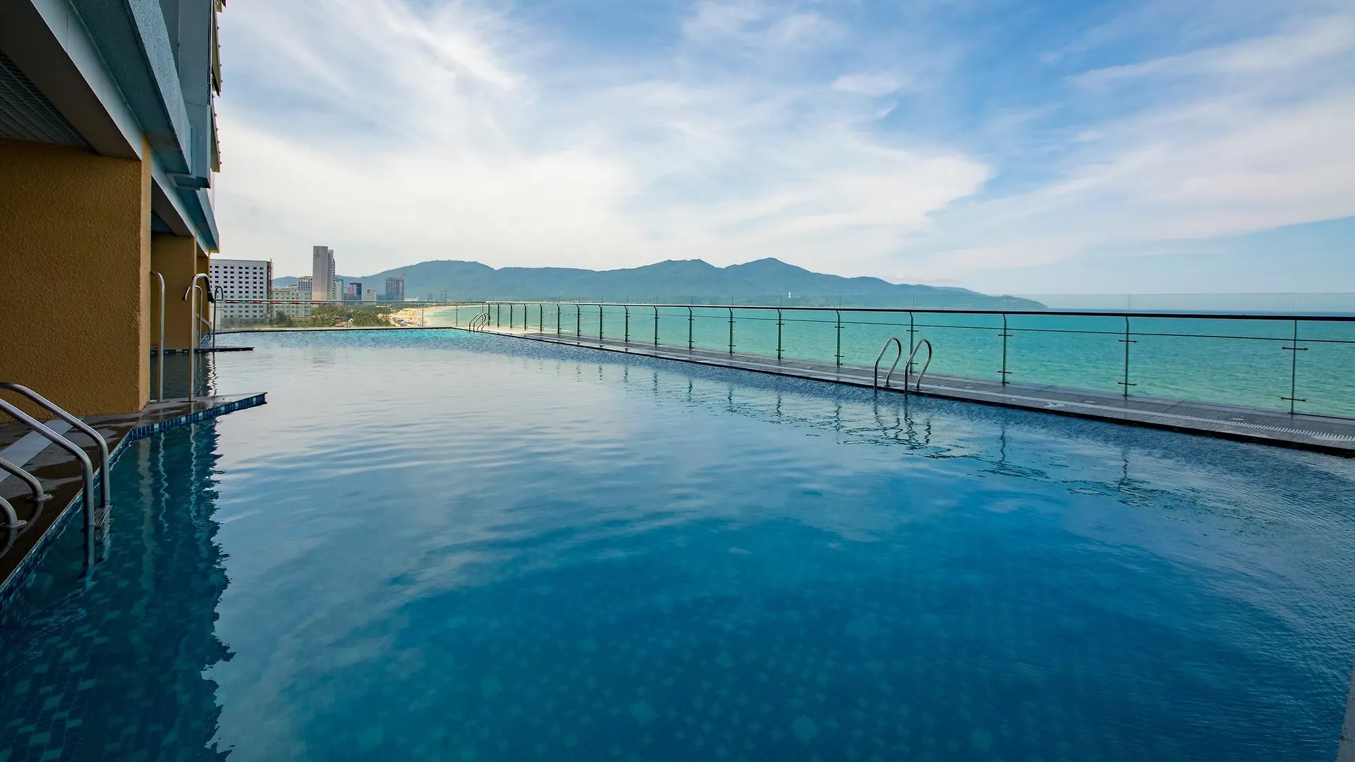 Muong Thanh Luxury Da Nang Hotel 5*,  Vietnam