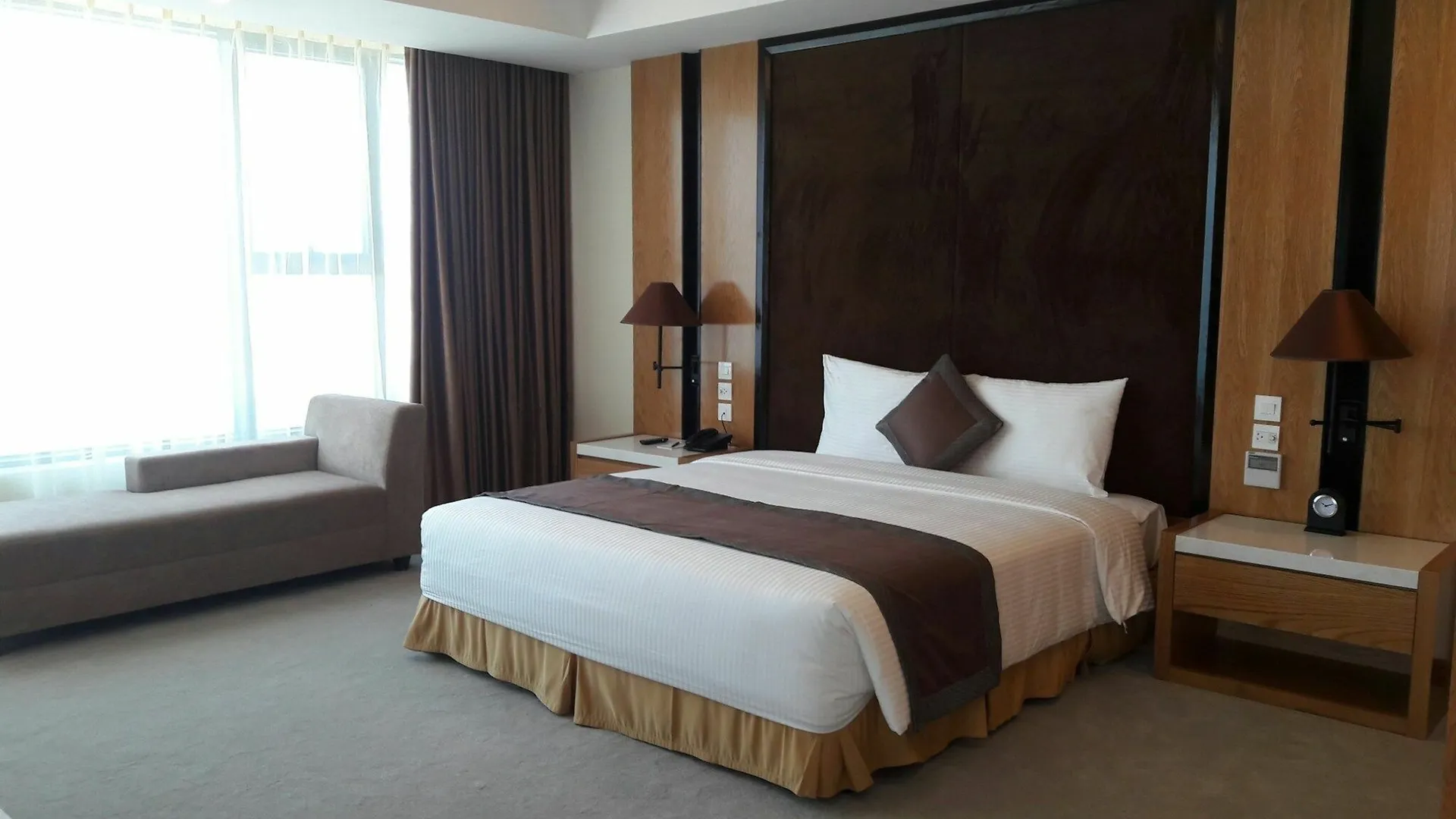 Muong Thanh Luxury Da Nang Hotel