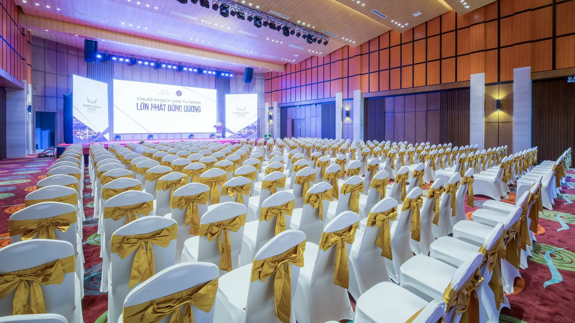 Muong Thanh Luxury Da Nang Hotel Vietnam